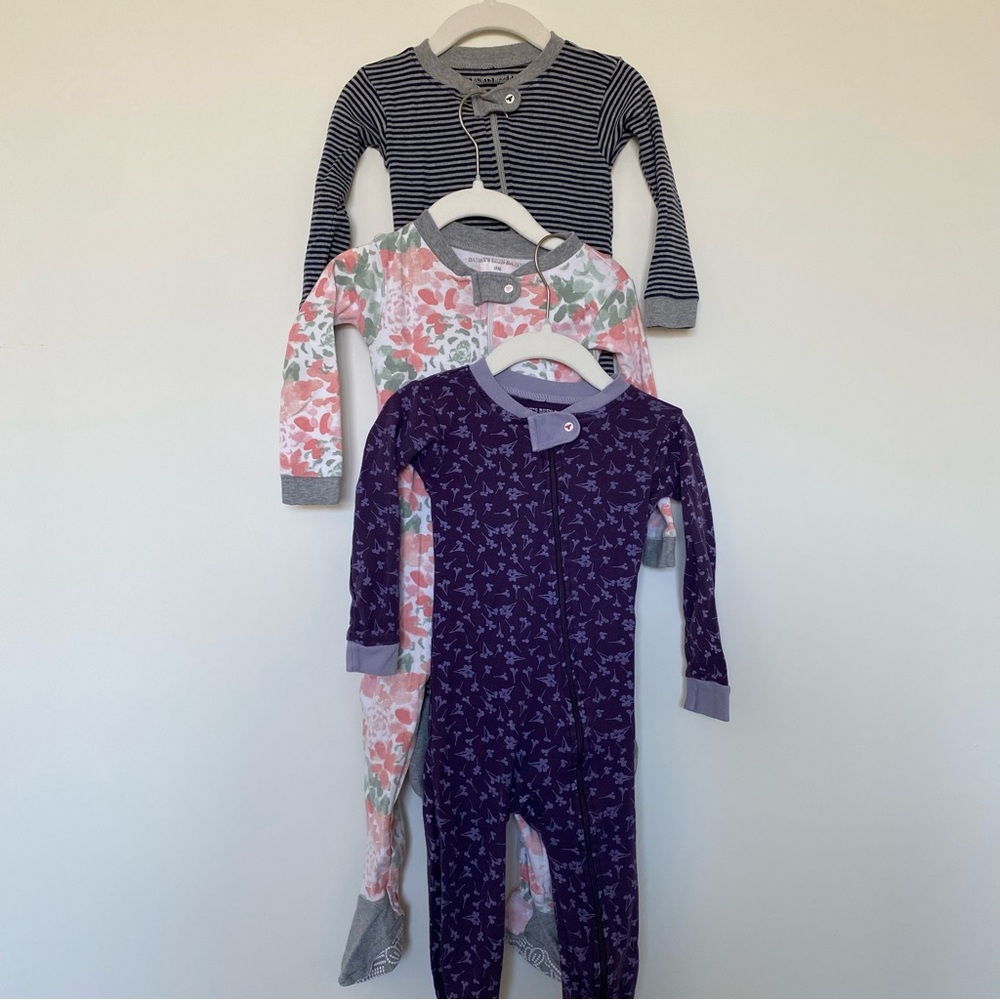 Burt’s Bees Baby footie pajamas bundle